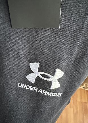 Стильна футболка under armour 3
