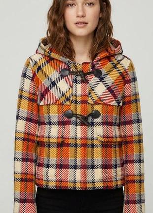 Шерстяне коротке пальто дафлкот zara