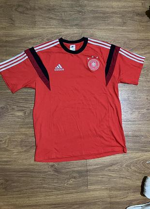 Футбольна форма adidas