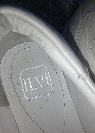 Женские кроссовки 37 размера 3