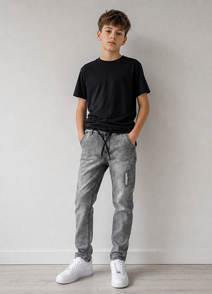 Джинсы серые для мальчика 🧵 с регулируемым поясом на шнурке 👖 зауженные с потертостями ⚡ мом слимы 146-152🤍 джинси на хлопчика 🤍 детские джинсы