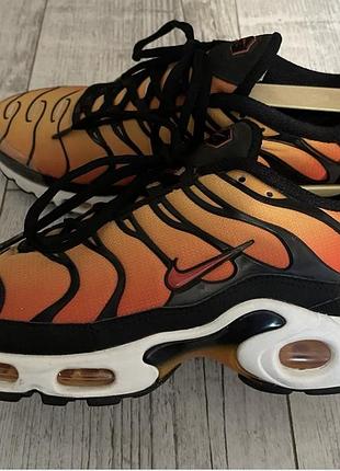 Чоловічі кросівки nike air max plus og sunset pimento