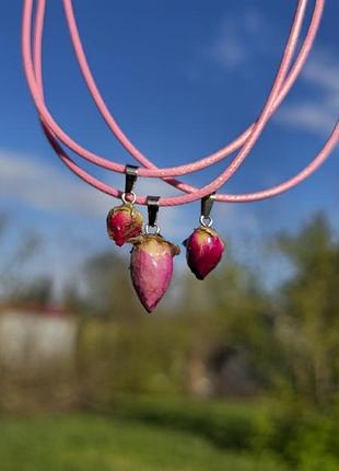 Підвіски з натуральних квітів🌹 2