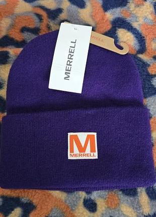 Нова оригінальна шапка merrell patch beanie фіолетова з біркою.