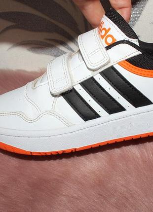 Adidas кросівки 20.8 см устілка 4