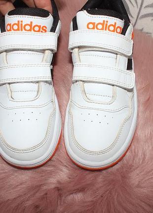 Adidas кросівки 20.8 см устілка 5