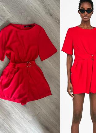Комбінезон з шортами червоний zara, розмір м, буде на s