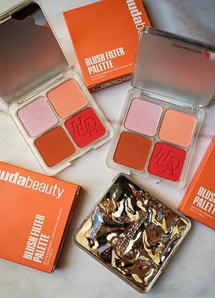 Палетка рум'ян та хайлайтера huda beauty blush filter palette toasty peach