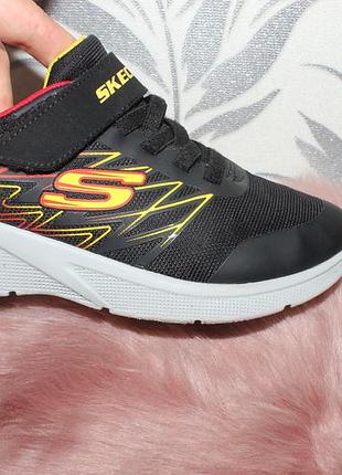 Skechers кросівки 22.5 см устілка