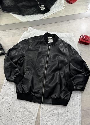 Дуже крута куртка primark