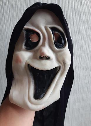 Карнавальная маска гостфейса (ghostface) «смешка», 2