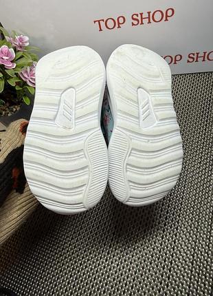 Оригінальні кросівки дитячі adidas 6