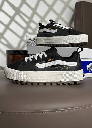 Женские кроссовки vans old skool mte-197x w dark grey white