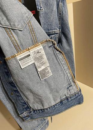 Levi's, оригинал джинсовая куртка, тракер 8