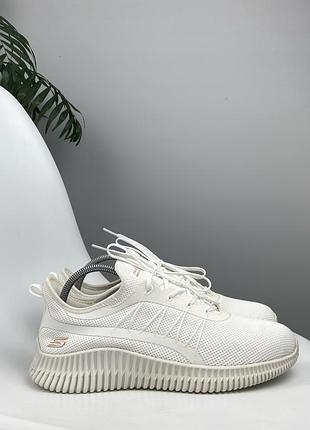 Оригінальні кросівки skechers білі 40 р. 27 см