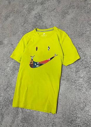 Чоловіча футболка nike s оригінал 2