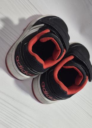 Детские кроссовки adidas 4