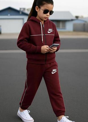 Утепленный спортивный костюм nike