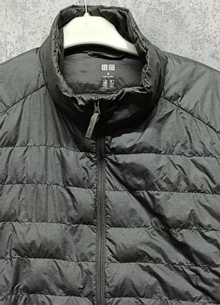 Куртка от бренда uniqlo 4