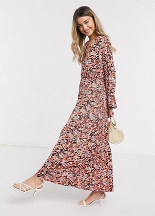 Нова довга сукня максі asos curve з принтом