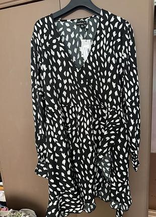 Платье boohoo