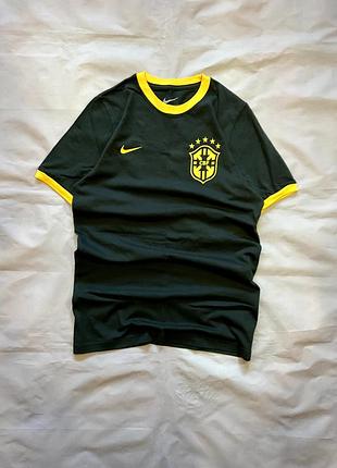 Футболка зелена nike brazil retro jersey t-shirt