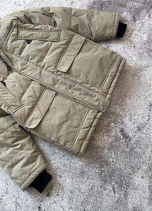 Чоловічий пуховик helly hansen 4