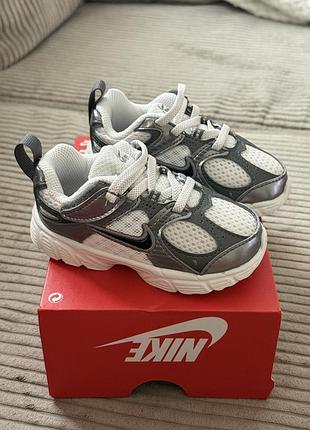 Нові дитячі кросівки nike v5 rnr 23.5 р оригінал