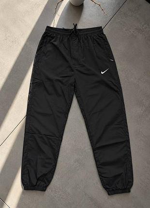 Штани nylon nike, new balance 7