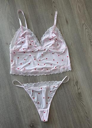 Нейлоновий комплект топ та трусики primark