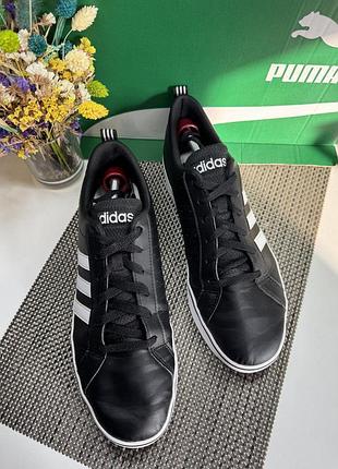 Оригінальні кросівки adidas 2