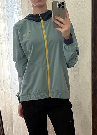 Вітровка жіноча puma