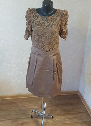 Коктейльна карамельна сукня vila «maura dress» з мереживом | розмір m