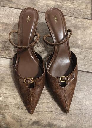 Босоножки коричневые zara 40