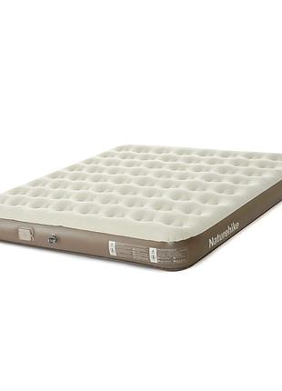 Самонадувающийся матрас naturehike cnk2550ws013 двухместный, 200х150 см, со встроенной помпой, бело-коричневый