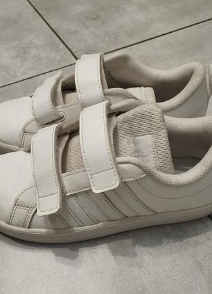 Детские кроссовки adidas vs pace 2.0 cf c
белые