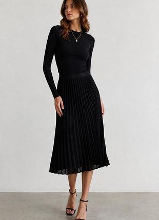 Черная юбка zara плиссированная