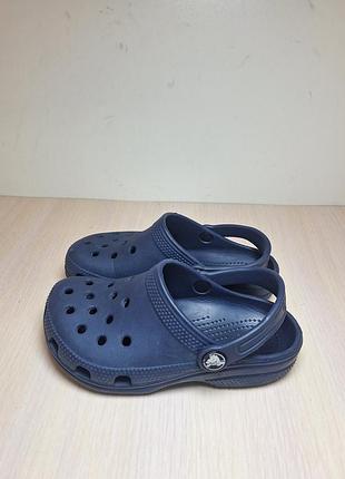 Шльопанці crocs
