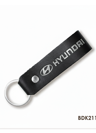 Брелок-петля для авто hyundai (чёрный, серебряное тиснение)
