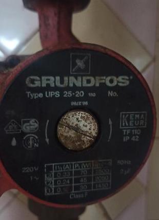 Циркуляційний насос grundfos  ups 25-20 для газового котла