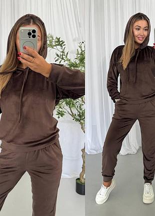 Велюровый костюмчик 7