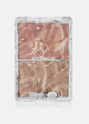 Палетка хайлайтерів catrice underwater secrets duo highlights відтінок co1 sea me glow
