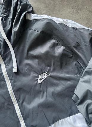 Куртка-вітровка nike чоловіча 4