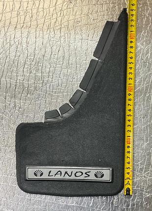 Бризковики універсальні lanos ланос 32524з 3