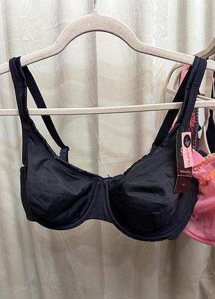 Бюстгальтер hunkemöller