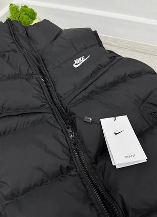 Жилетка/безрукавка nike storm fit 6