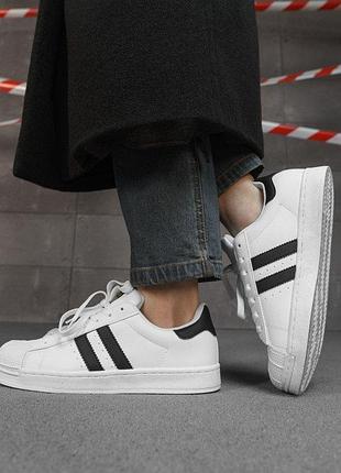 Женские кроссовки star white/ black нп5009