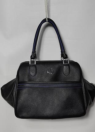 Женская сумка fred perry blackwatch bowling bag черная с синими вставками жеncкая фред пери michael kors tommy hilfiger calvin klein