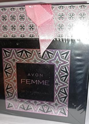 Парфюмерно-косметический набор avon femme фемме парф. вода 50мл парф. лосьон 150мл гель для душа 150 мл
