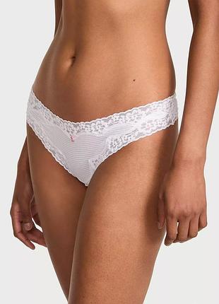 Трусики стрінги cotton shadow stripe lace-waist thong victoria's secret білий m